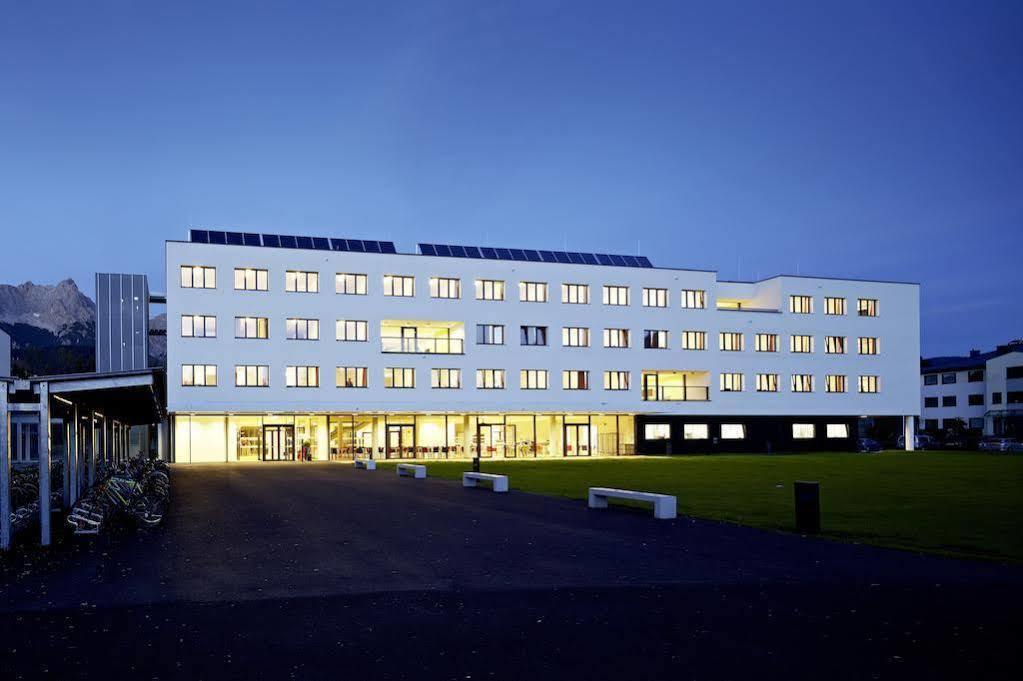 Alm 34 Mit 24 Stunden Self Check In Motel Saalfelden Exterior photo